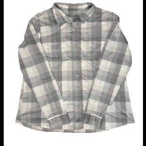 KUHL Womens Kamp Long Sleeved Button Down size XL
